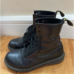 1460 Smooth Dr. Martens